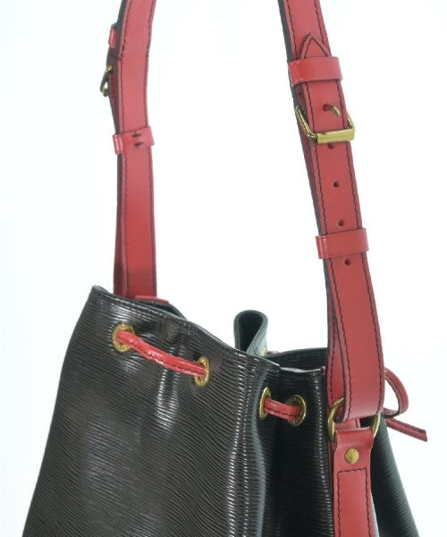 LOUIS VUITTON Shoulder bags