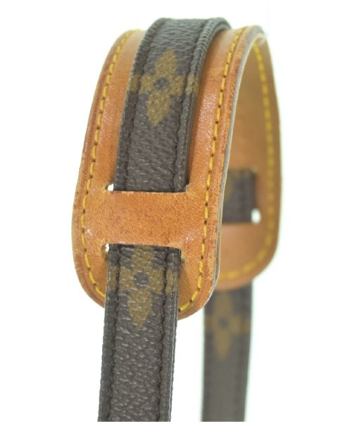 LOUIS VUITTON Shoulder bags