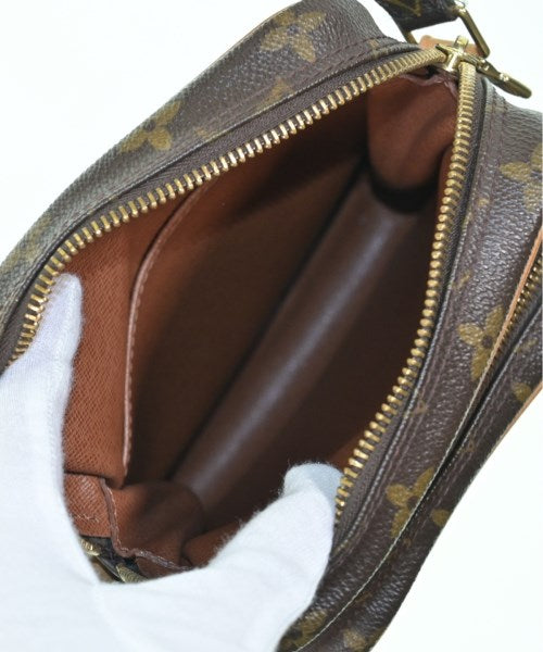 LOUIS VUITTON Shoulder bags