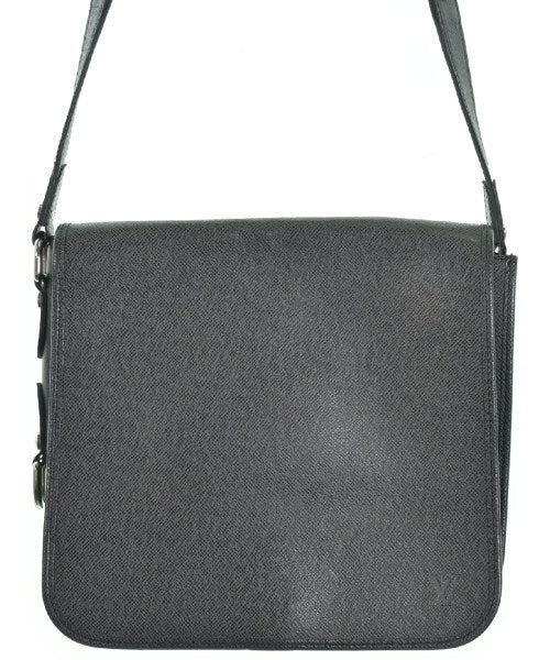 LOUIS VUITTON Shoulder bags