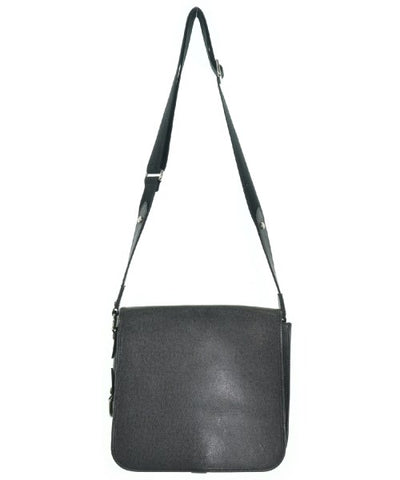 LOUIS VUITTON Shoulder bags