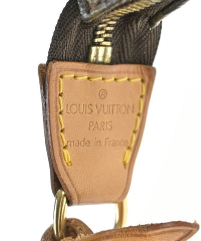 LOUIS VUITTON Pouches