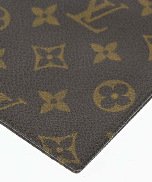 LOUIS VUITTON Pouches