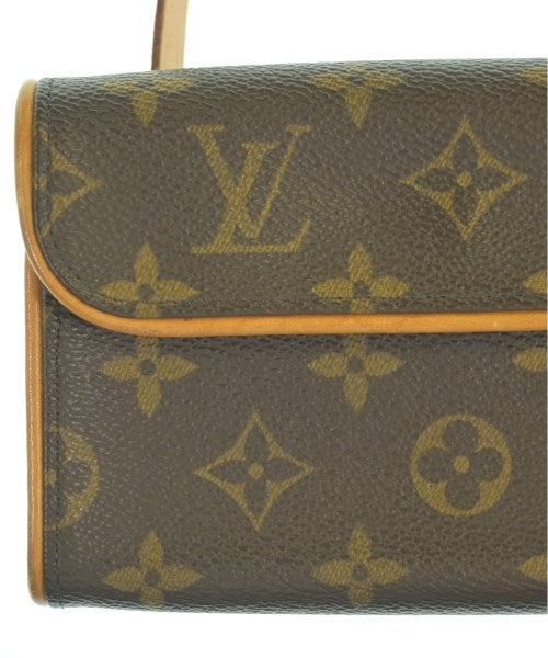 LOUIS VUITTON Shoulder bags