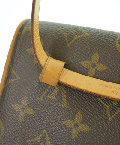 LOUIS VUITTON Shoulder bags