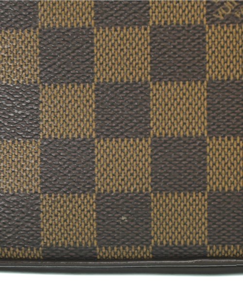 LOUIS VUITTON Shoulder bags