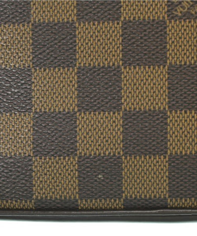 LOUIS VUITTON Shoulder bags