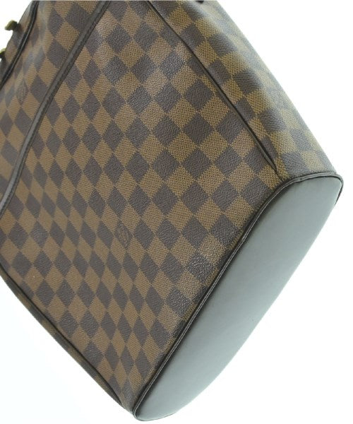 LOUIS VUITTON Shoulder bags