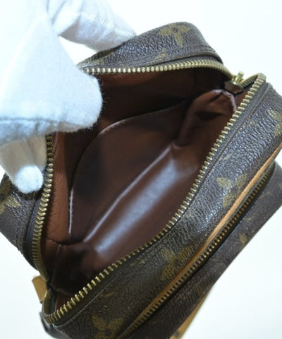 LOUIS VUITTON Shoulder bags