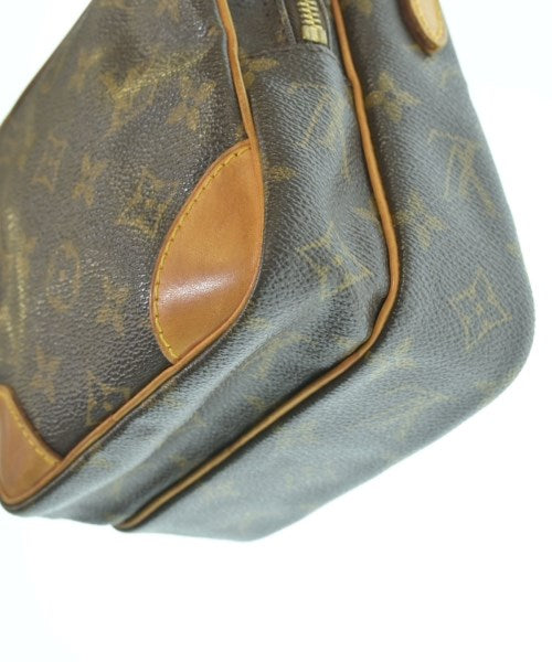 LOUIS VUITTON Shoulder bags