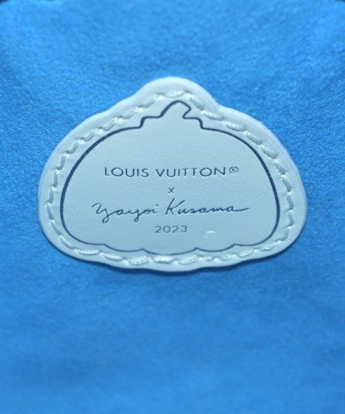 LOUIS VUITTON Shoulder bags