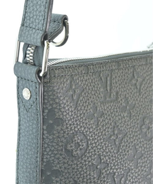 LOUIS VUITTON Shoulder bags