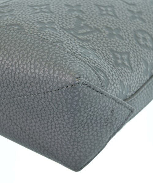 LOUIS VUITTON Shoulder bags