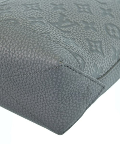 LOUIS VUITTON Shoulder bags