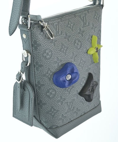 LOUIS VUITTON Shoulder bags