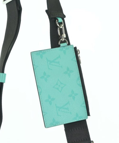 LOUIS VUITTON Shoulder bags