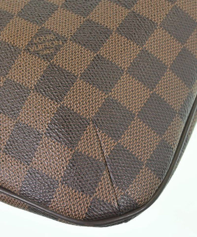LOUIS VUITTON Shoulder bags