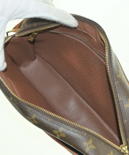 LOUIS VUITTON Shoulder bags
