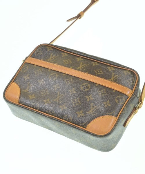LOUIS VUITTON Shoulder bags