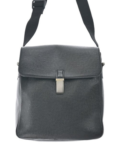 LOUIS VUITTON Shoulder bags