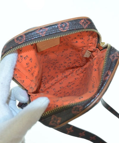 LOUIS VUITTON Shoulder bags