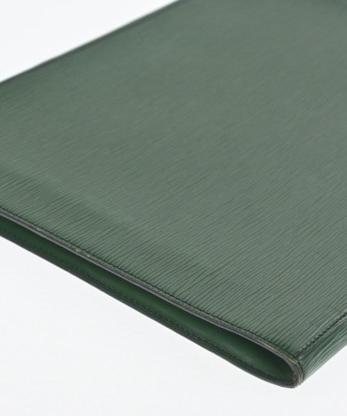 LOUIS VUITTON Clutches