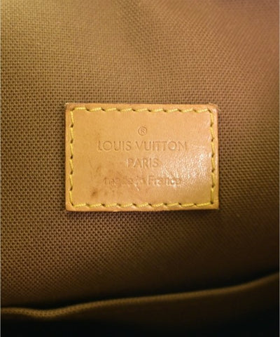 LOUIS VUITTON Shoulder bags