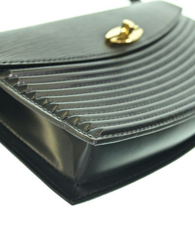 LOUIS VUITTON Shoulder bags