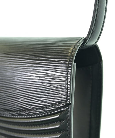 LOUIS VUITTON Shoulder bags