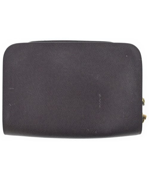 LOUIS VUITTON Clutches