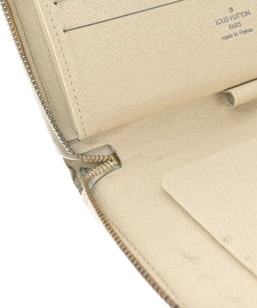 LOUIS VUITTON Wallets/Coin purses