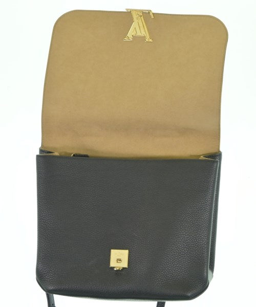 LOUIS VUITTON Shoulder bags