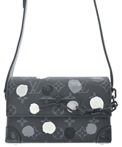 LOUIS VUITTON Shoulder bags