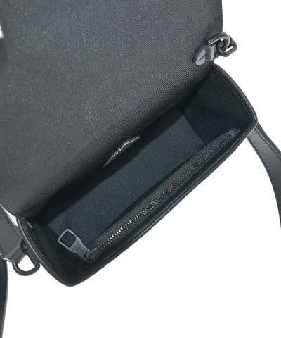 LOUIS VUITTON Shoulder bags