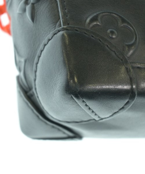 LOUIS VUITTON Shoulder bags