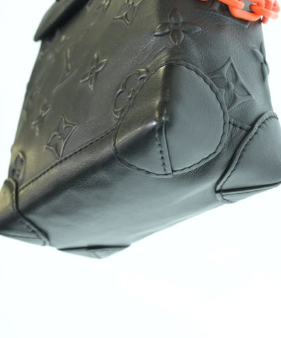 LOUIS VUITTON Shoulder bags