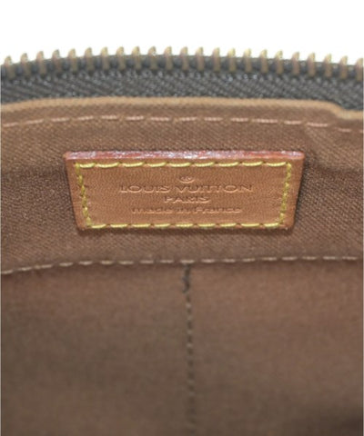 LOUIS VUITTON Shoulder bags