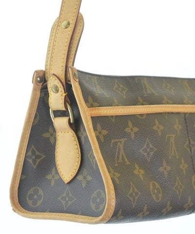 LOUIS VUITTON Shoulder bags