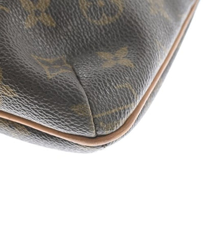 LOUIS VUITTON Shoulder bags