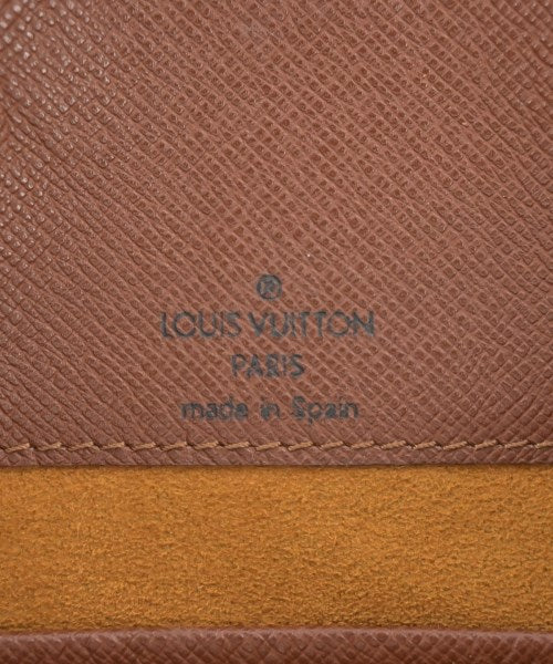 LOUIS VUITTON Shoulder bags