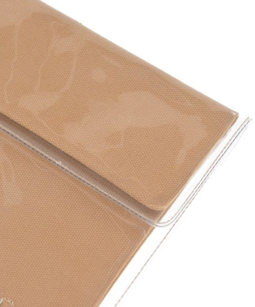 LOUIS VUITTON Clutches