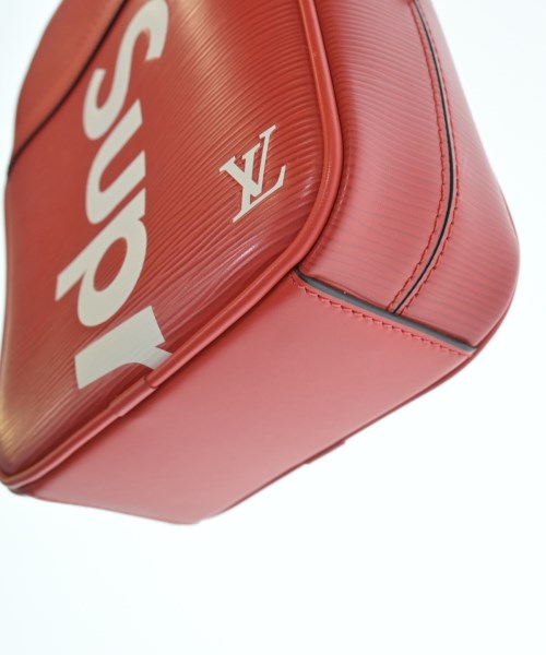 LOUIS VUITTON Shoulder bags