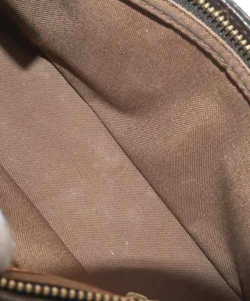 LOUIS VUITTON Shoulder bags