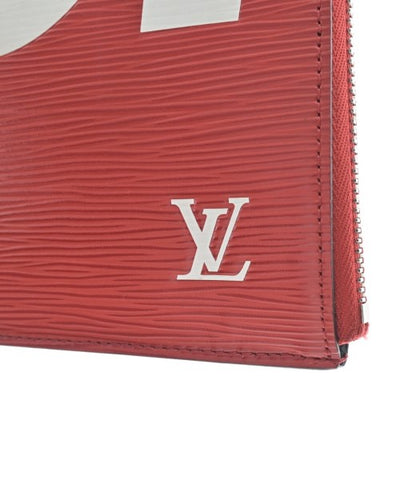LOUIS VUITTON Clutches