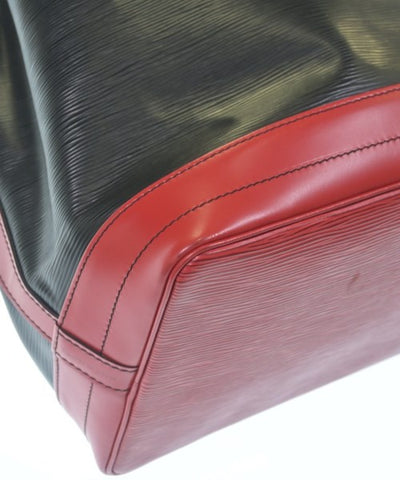 LOUIS VUITTON Shoulder bags