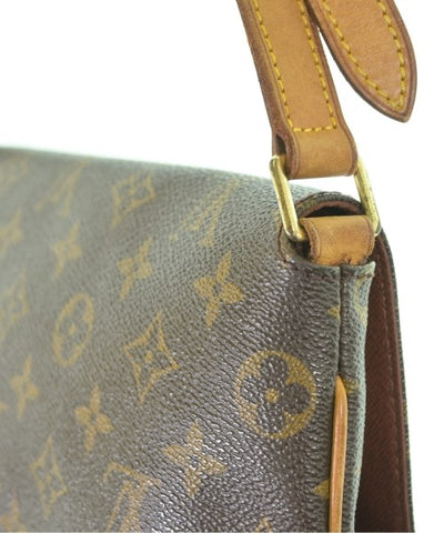 LOUIS VUITTON Shoulder bags