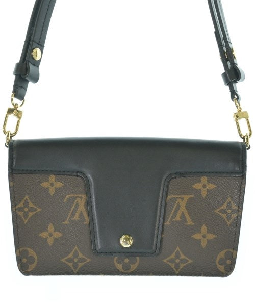 LOUIS VUITTON Shoulder bags