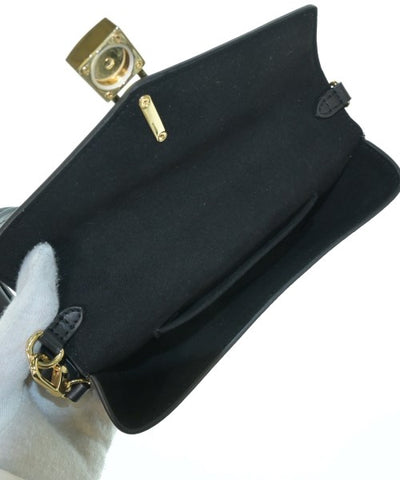 LOUIS VUITTON Shoulder bags