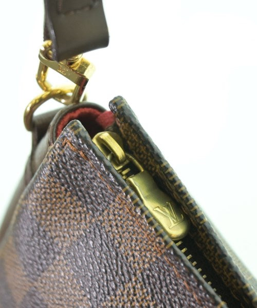 LOUIS VUITTON Shoulder bags