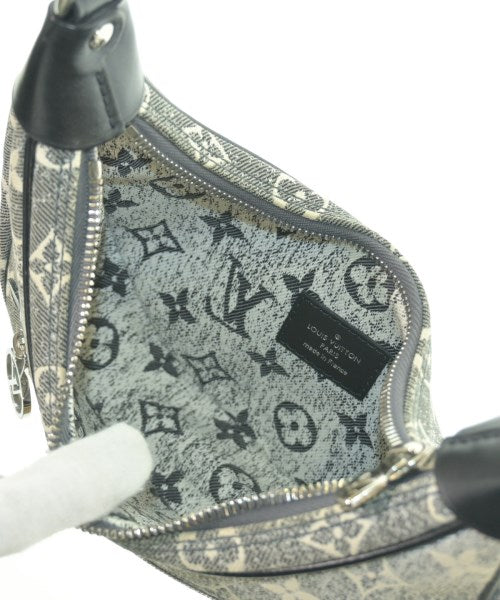 LOUIS VUITTON Shoulder bags